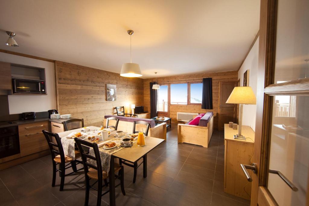 Cgh Residences & Spas Les Chalets Du Soleil Contemporain Saint-Martin-de-Belleville Kamer foto